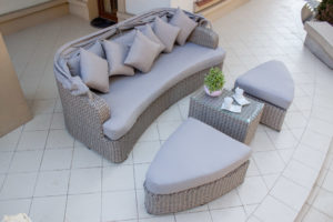 alessia2-szaro-bialy-1080-23